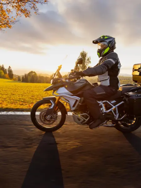 バイク売却の黄金タイミングは「引っ越し前」「引っ越し後」どっち？